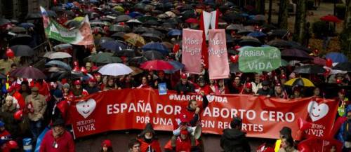 Manifestation pro-life le 17 novembre dernier à Madrid. © AFP PHOTO / PIERRE-PHILIPPE MARCOU